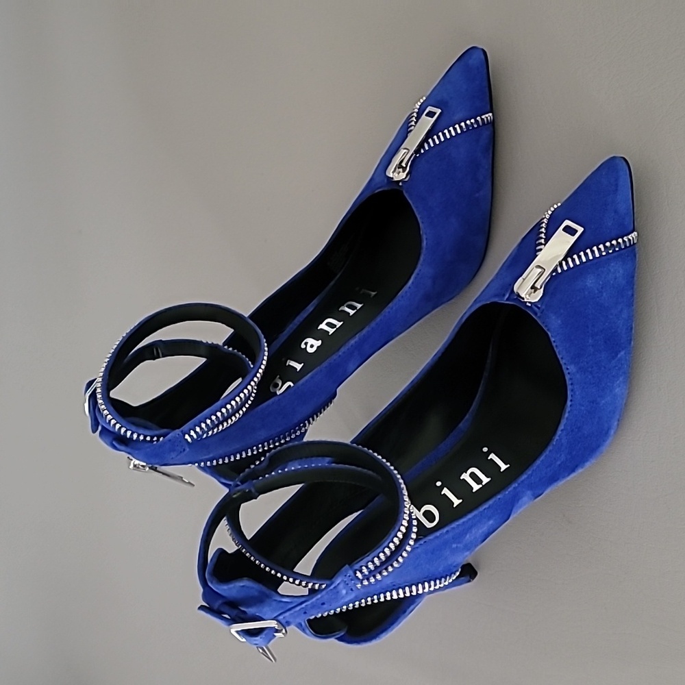 Gianni Bini Tatum Suede Zipper Detail Cut-Out Pumps Size 8.5